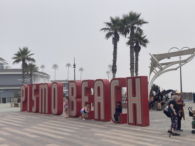 pismo beach sign