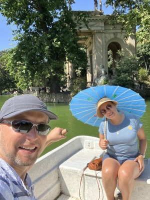 villa borghese lake canoe