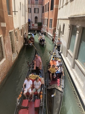 Venice canal congestion